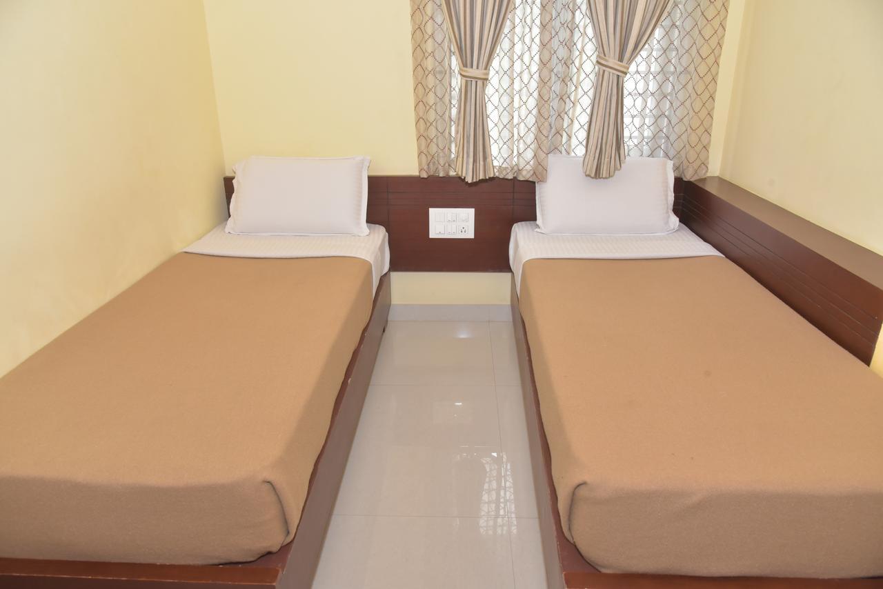 Hotel Akshayadhara Subrahmanya Exterior foto